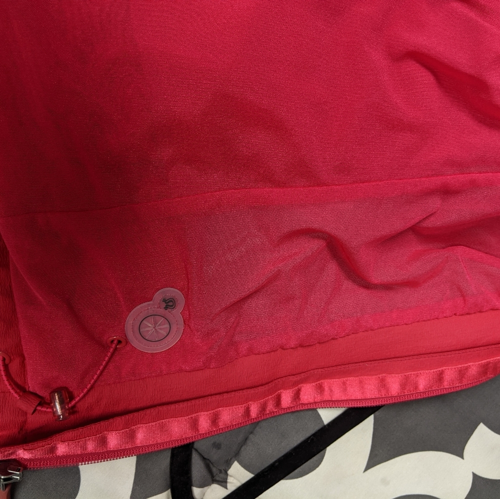 Lululemon jacket - Picture 3 of 4